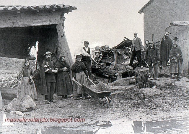 [img047+Inundaciones+Santa+Cristina+[1909].jpg]